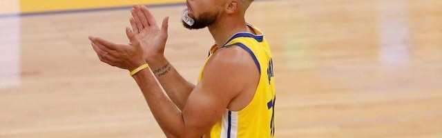 欧冠官方app-四月全美刮起库里热 一己之力拯救NBA冰冷收视率