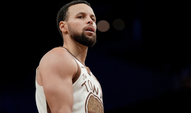 欧冠官方app-还得再缺至少5场！勇士过去15年有库里胜率68.5% 无库里37.4%